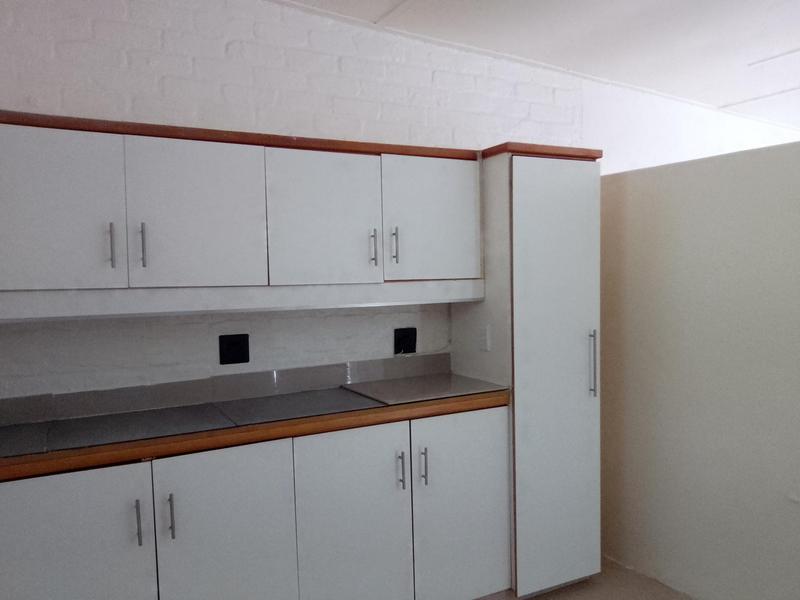 To Let 1 Bedroom Property for Rent in Crawford Western Cape